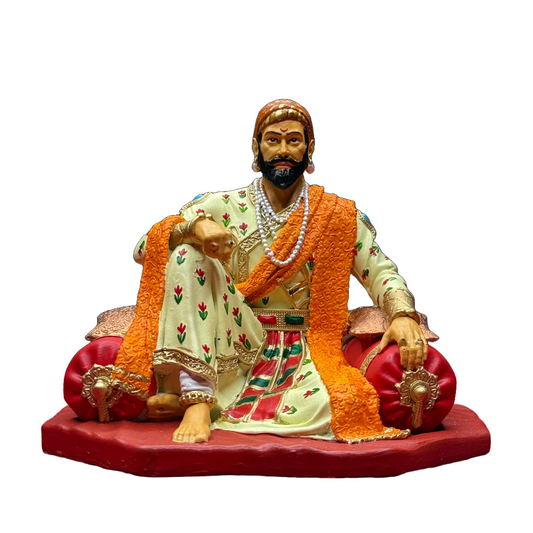 Chhatrapati Shivaji Maharaj Idol for Car Dashboard | 4 Inch Multicolour Premium Finish Statue | Shivaji Maharaj Murti for Car Home Temple Office Desk | Maratha King Decorative Idol | Gift for Shiv Jayanti